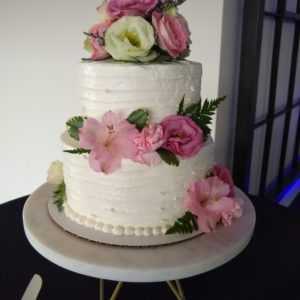Texture and Flower Wedding Cake