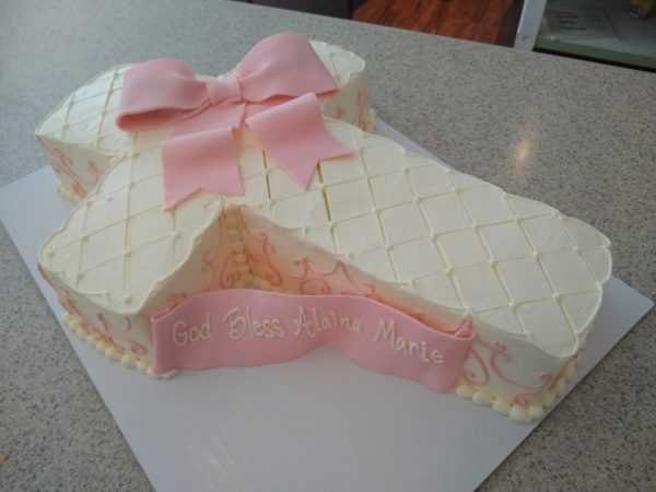 Cross with Bow Cake