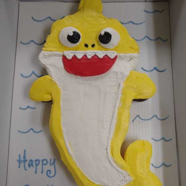 Baby Shark Cupcake Cake