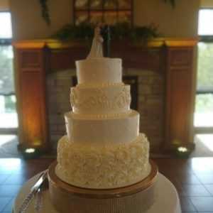 Brandy Brook Wedding Cake