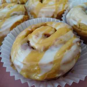 Pumpkin Cream Cheese Rolls